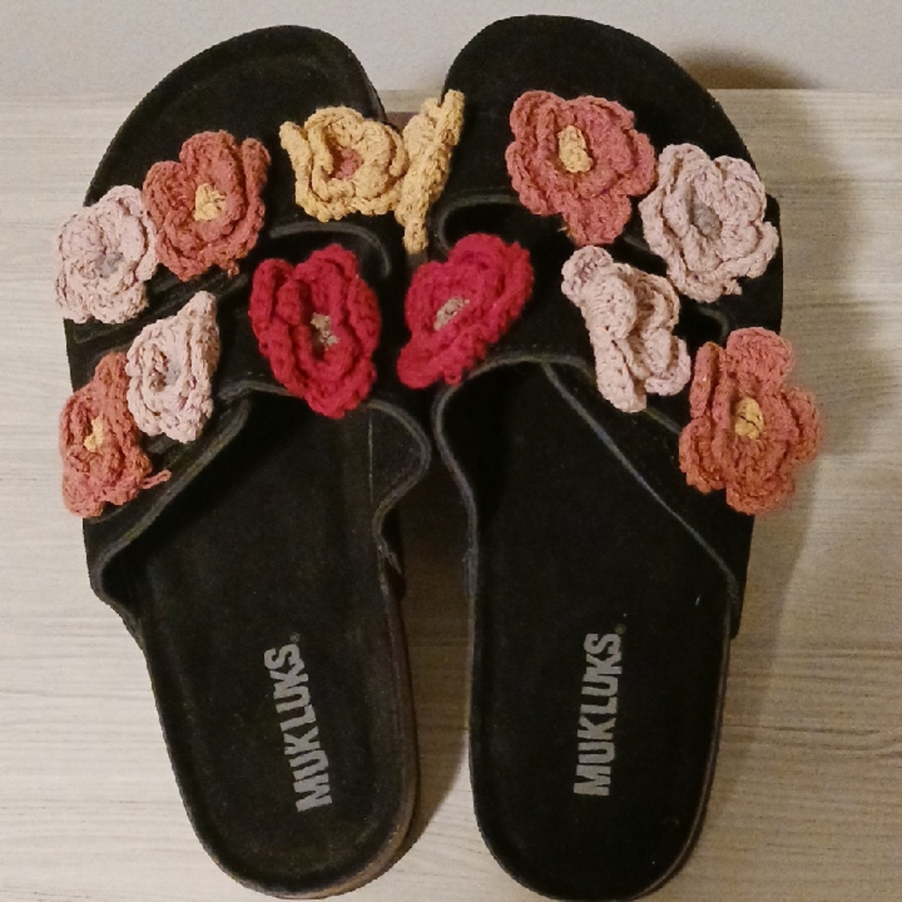Muk Luks Black Sandals with Colorful Crochet Flowers - Picture 9 of 9